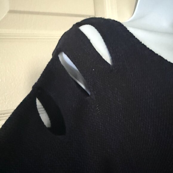 Guess Black Blue Cold Shoulder Sweater Size XS - Picture 3 of 5